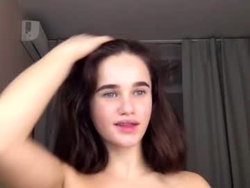 webcam girl ella_hey capture image #4464970