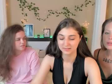 webcam girl isla_meow capture image #5563683