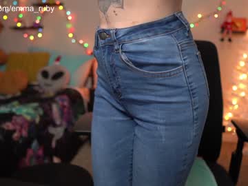 webcam girl emma_ruby capture image #4582222