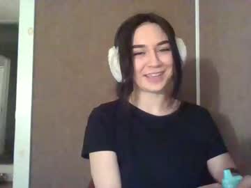 webcam girl heidiknight555 capture image #4849441