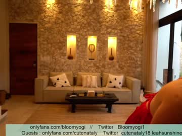 webcam girl bloomyogi capture image #1687949