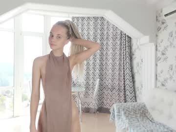 webcam girl infinite_reality capture image #2421382