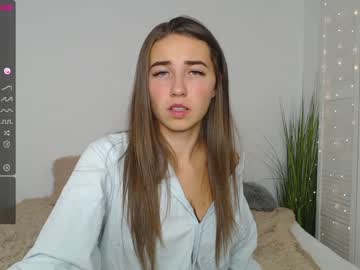webcam girl kittycat__lovee capture image #3842906