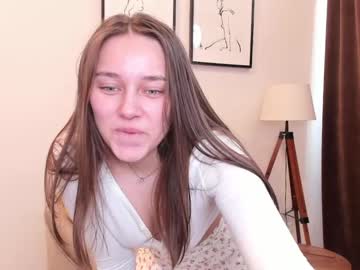 webcam girl eleonora_linn capture image #2527272