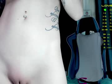 webcam girl _witch__ capture image #1300527
