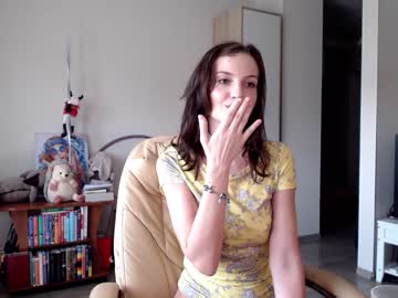 webcam girl jennycutey capture image #216746