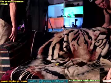 webcam couple honeyand_thebear capture image #5374681