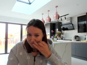 webcam girl eatmypie69 capture image #4995194