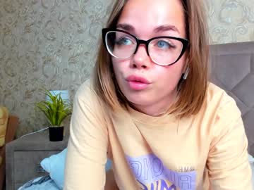webcam girl dossennn capture image #3350074