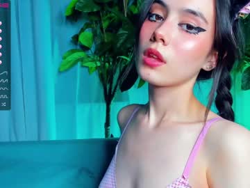 webcam girl aimeebaca capture image #2800073