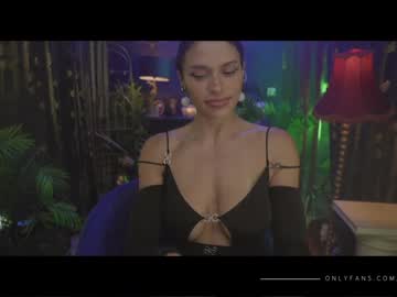 webcam girl lucieoude_ capture image #3680470