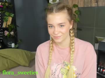 webcam girl thomashelena capture image #2028062