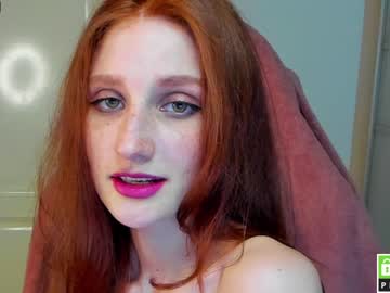 webcam girl foxystephanie1111 capture image #2802578