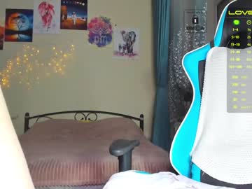 webcam girl _witch__ capture image #1906146