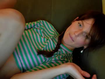 webcam girl ellaa91 capture image #3736671