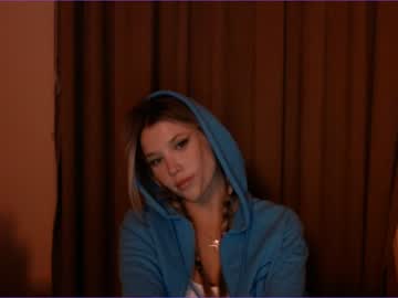 webcam girl bitter_moon capture image #4013794