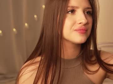 webcam girl kittypurr__ capture image #5623143