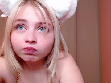 webcam girl shy_blondiee capture image #5133355