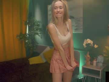 webcam girl lolly_bella_ capture image #678272