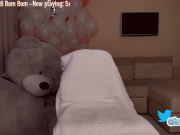 webcam girl hollyextra capture image #1974431
