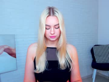webcam girl 8a8y_nura capture image #2486192