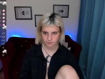 webcam girl yolandi_toit capture image #3280591