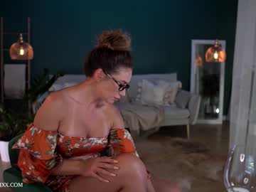 webcam girl provocatrixx capture image #3719107