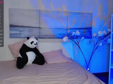 webcam girl tiana_oops capture image #84547