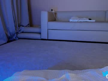 webcam girl hollyextra capture image #5024638