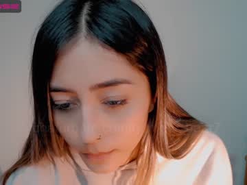 webcam girl gummy_bear7 capture image #901240