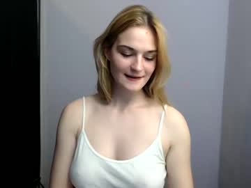 webcam girl tara_mony capture image #2498015