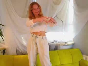webcam girl rowenabyron capture image #5552704