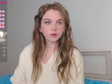 webcam girl small_blondee capture image #4357555
