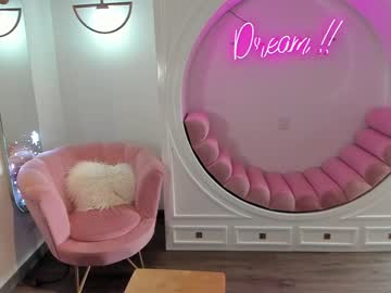 webcam girl ashlyeroberts1 capture image #4260174