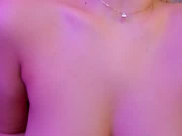 webcam girl bae_suz capture image #700427
