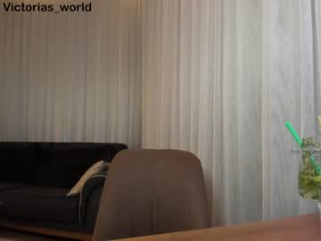 webcam girl victorias_world capture image #3382605