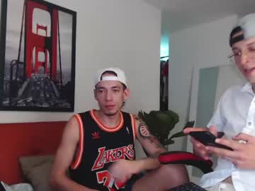 webcam man fratguysonline capture image #3759226