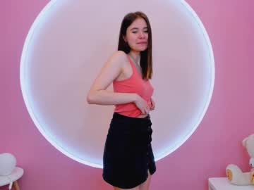 webcam girl nextdoor_cuttie capture image #2443130