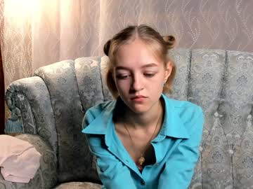 webcam girl dino_barbie capture image #5483975