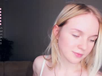 webcam girl mayevett capture image #5534948