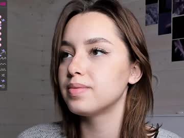 webcam girl darling_kira capture image #4131844