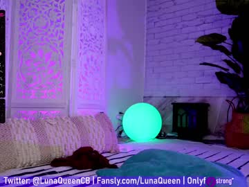 webcam girl lunaqueeeen capture image #1746646