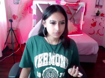 webcam girl cloe_tay1 capture image #5378611