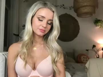 webcam girl stellababy111 capture image #4469796