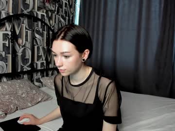 webcam girl carolyn_white capture image #2476604
