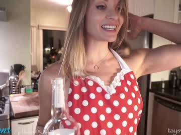 webcam girl phoenix_taylor capture image #4437099