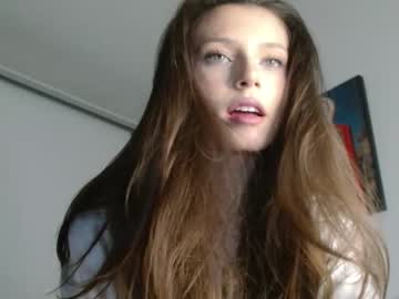 webcam girl isia_slay capture image #3360076