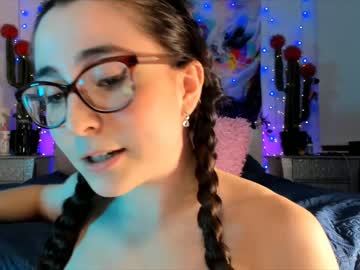 webcam girl littlee33 capture image #442713