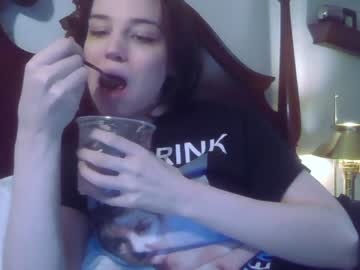 webcam girl cinnabelle capture image #1725882