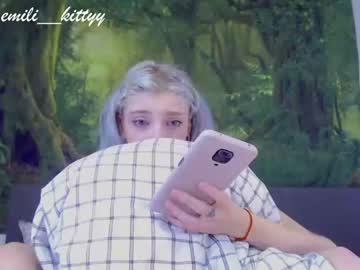 webcam girl lit1le_kitty_ capture image #3302855